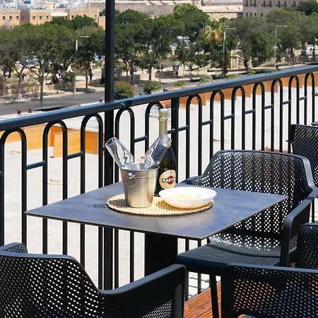 Florette 1br W Stunning Lounge Terrace By Arco Collection Floriana