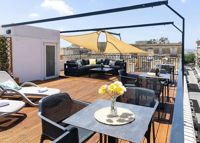 Florette 1br W Stunning Lounge Terrace By Arco Collection Апартаменты *