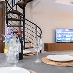 Florette 1br W Stunning Lounge Terrace By Arco Collection *