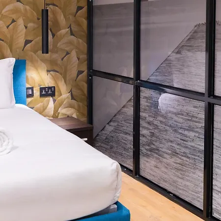 דירה Florette 1br W Stunning Lounge Terrace By Arco Collection איל-פוריאנה