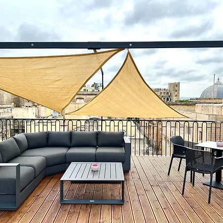 Florette 1br With Stunning Lounge Terrace By Arcobnb