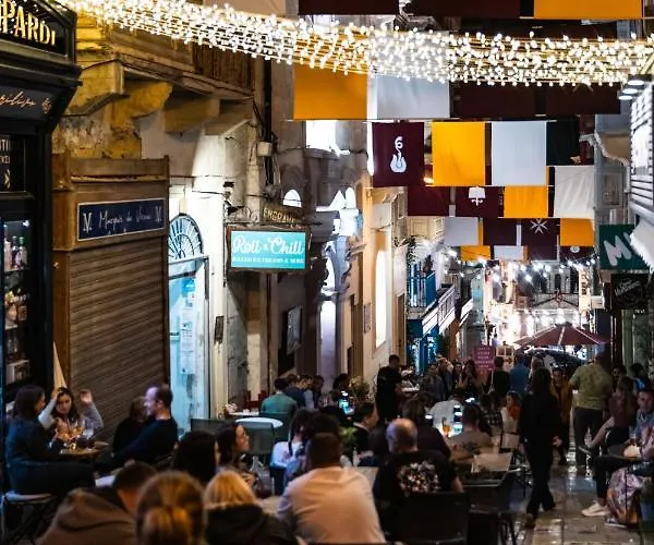 Florette 1br W Stunning Lounge Terrace By Arco Collection * Il-Furjana