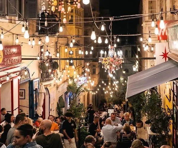 Florette 1br W Stunning Lounge Terrace By Arco Collection *