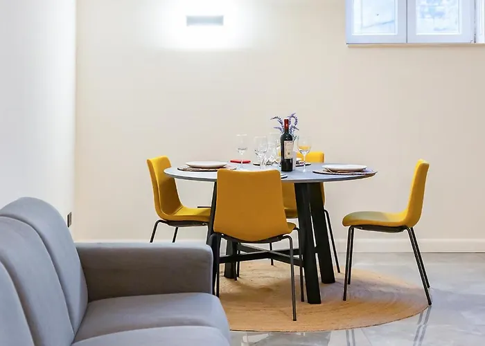 Florette 1br W Stunning Lounge Terrace By Arco Collection *